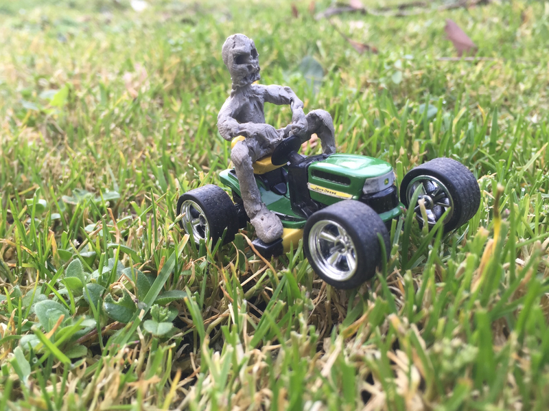 Illustration for article titled The Lawnmower Man